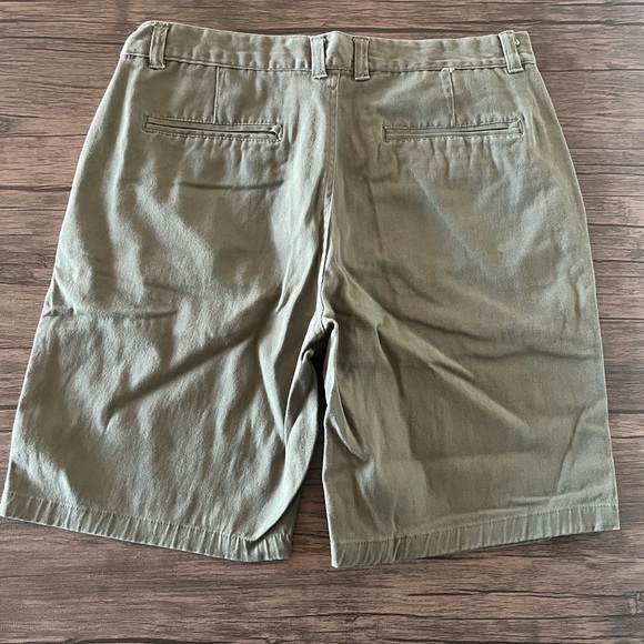 Men’s twill shorts - Picture 2 of 4